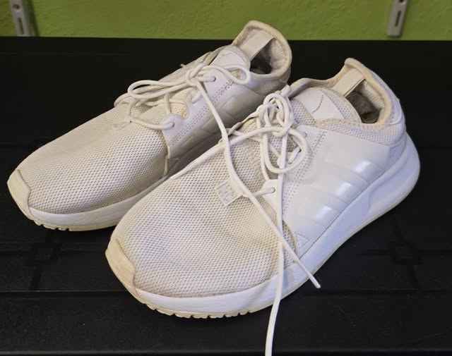 Adidas botasky vel 36