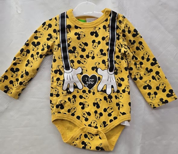 Disney kojenecké body