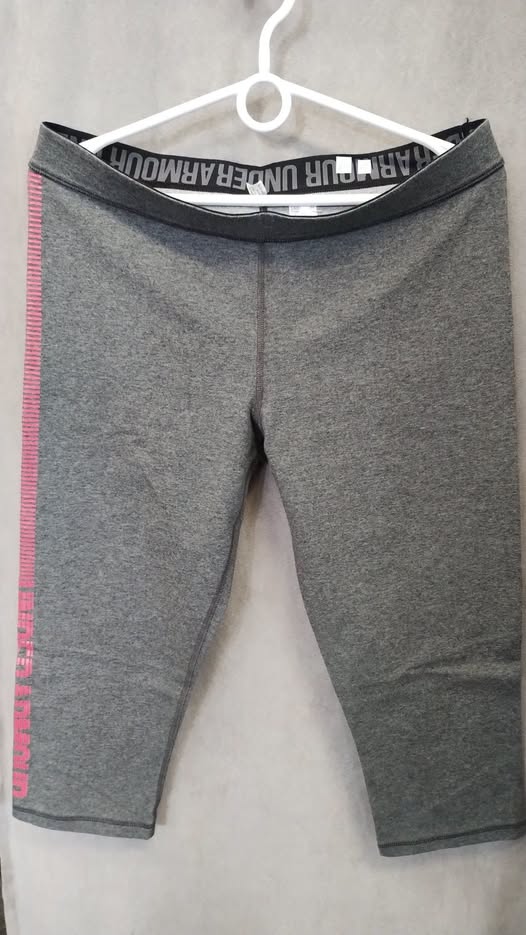Tříčtvrťaky Under Armour