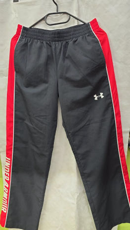 Under Armour šusťáky