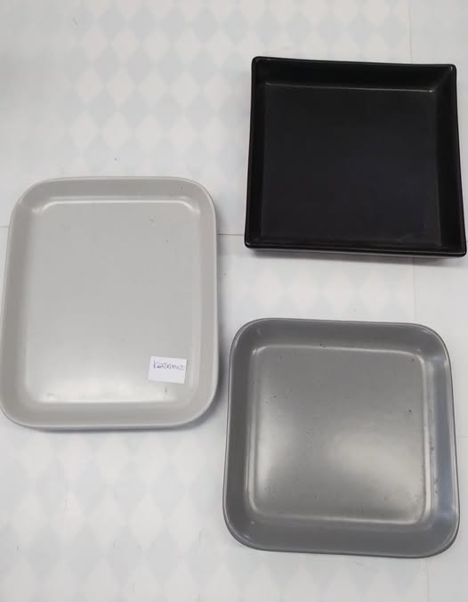 Malý keramický talíř IKEA