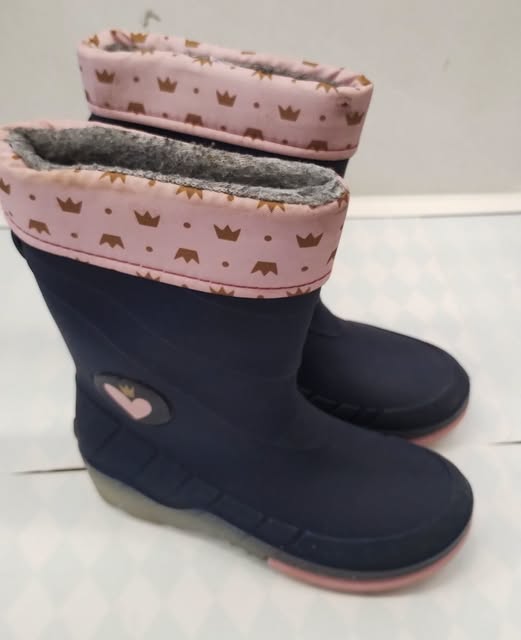 Gumáky Patented