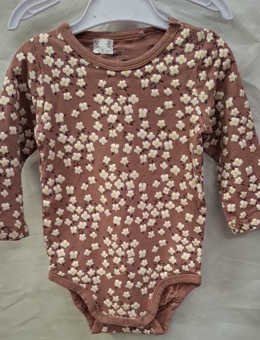 Lindex bodýčko vel.74