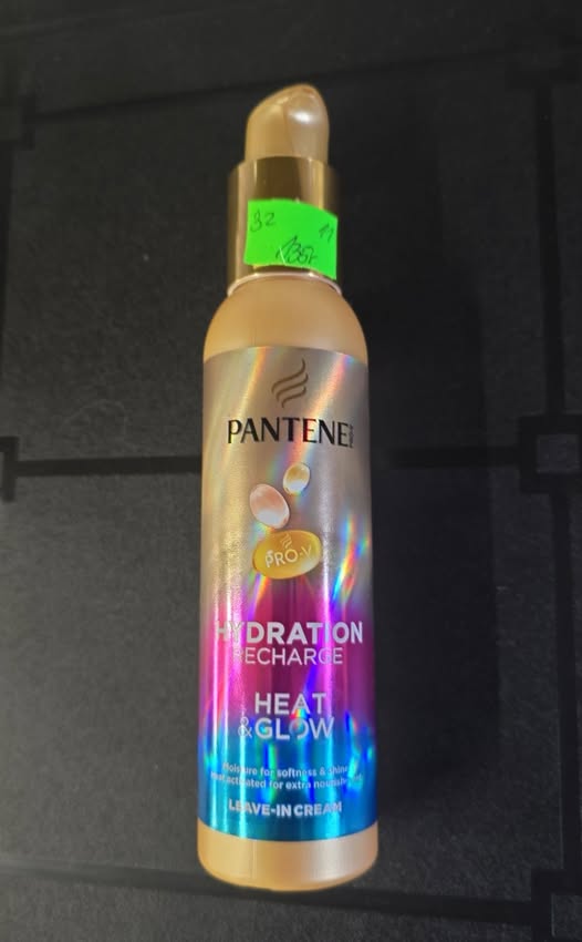 Pantene hydration recharge - krém na úpravu účesu