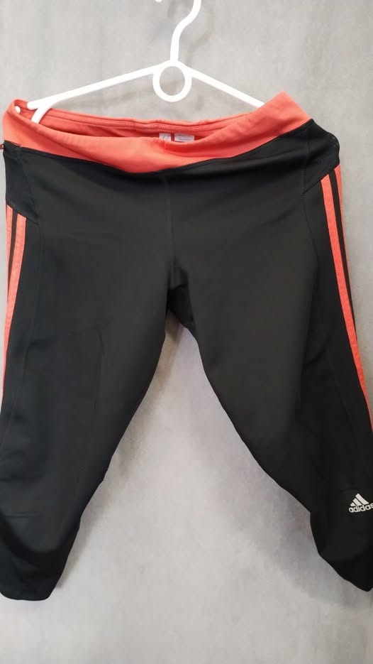 Tříčtvrťaky Adidas