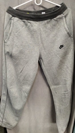 Tepláky Nike