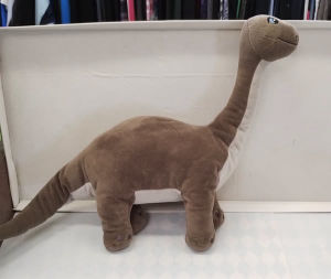 Plyšový dinosaurus