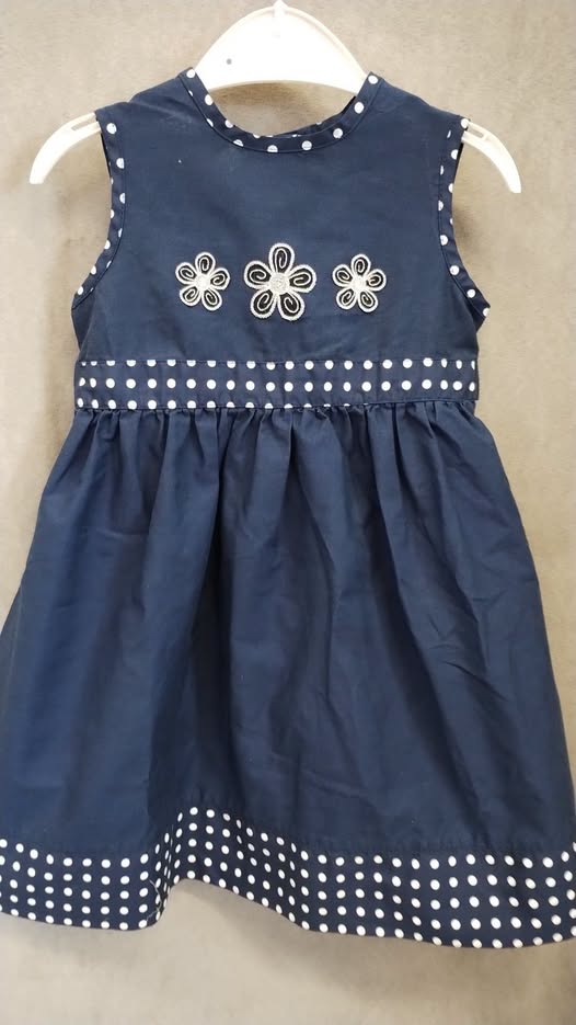 Nové šaty Mothercare