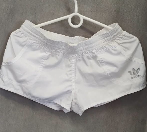 Kraťasy Adidas