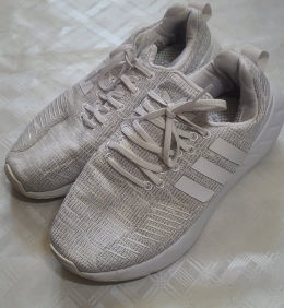 Botasky Adidas