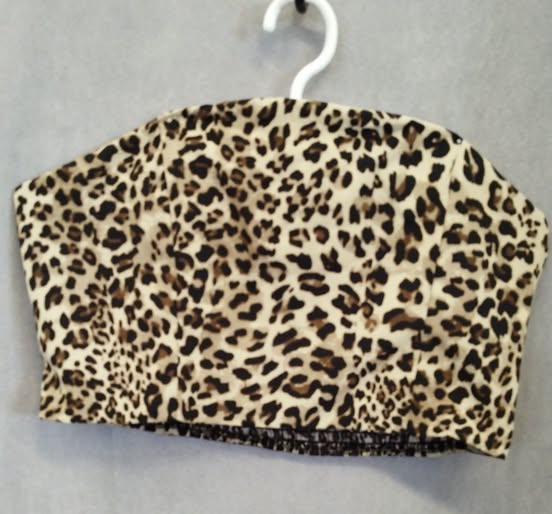 Crop top