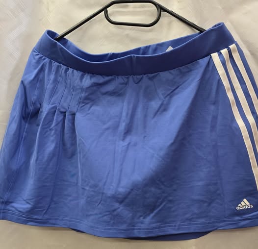 Adidas sukně sportovní silon s všitými kraťasy