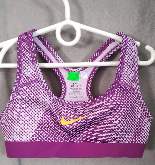 Sportovní podprsenka Nike