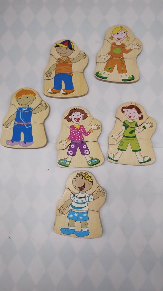 Dřevěné puzzle