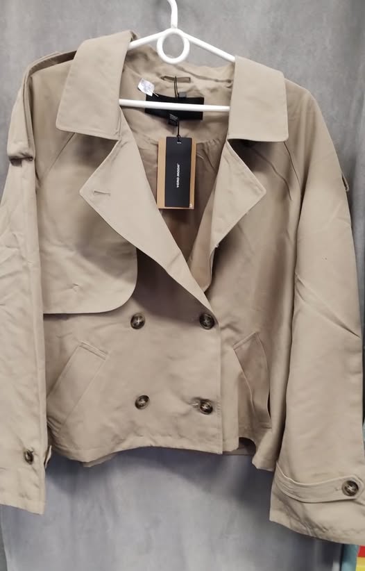 Nový trenčkot/kabát Vero Moda