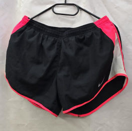 Sportovní kraťasy Nike